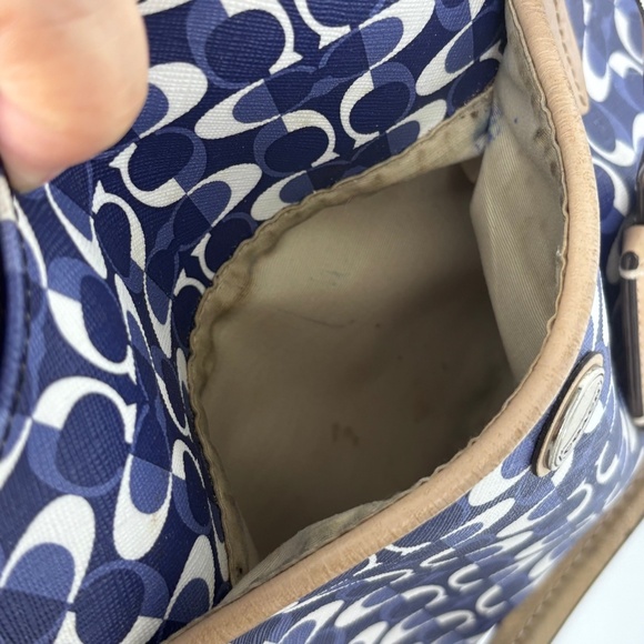 Coach Shoulder Bag Blue White C Logo Beige Leather Handles Trim 3-Compartment - Picture 10 of 16